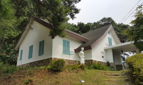 편운재 전경 (현재) Panoramic view of Pyeonunjae